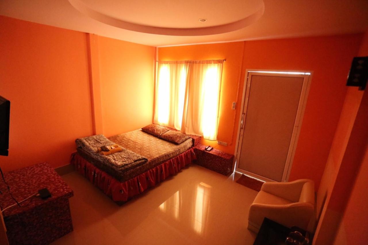 Diane Hotel Phetchaburi Eksteriør billede
